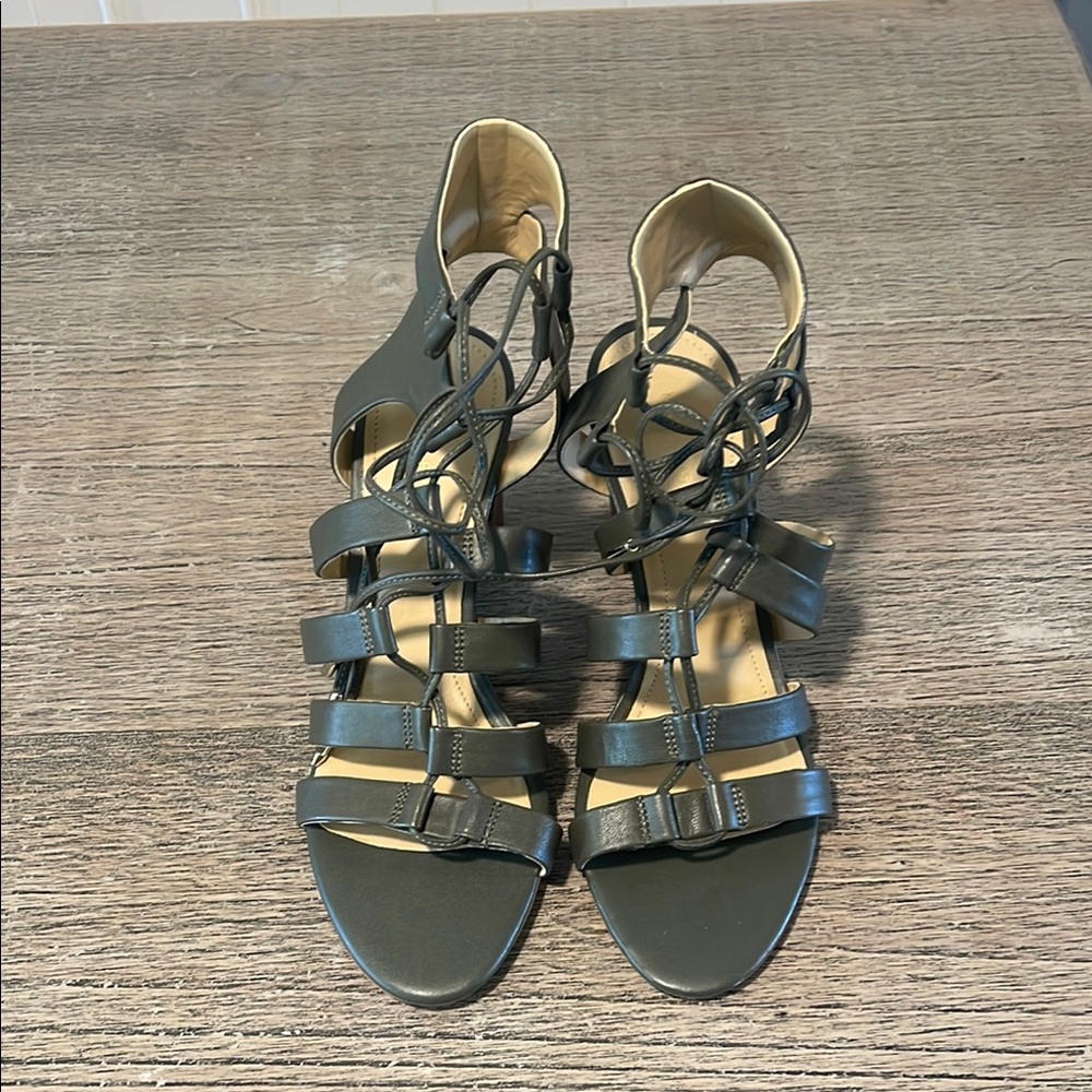 Marc Fisher Paradox Gladiator Block Heels‎ 7.5